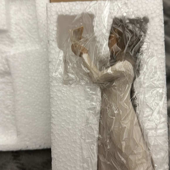 New: Willow Tree, “Soar” - Picture 4 of 4